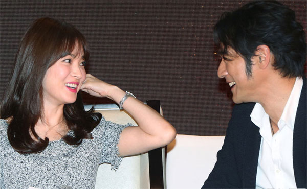 Song Hye Kyo tham lam chọn cả hai trai đẹp 7