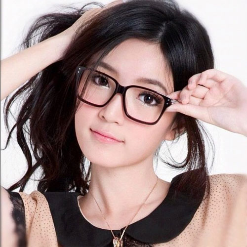 Những hot girl Thái Lan nổi tiếng xinh đẹp, tài năng 6 Những hot girl Thái Lan nổi tiếng xinh đẹp, tài năng 6