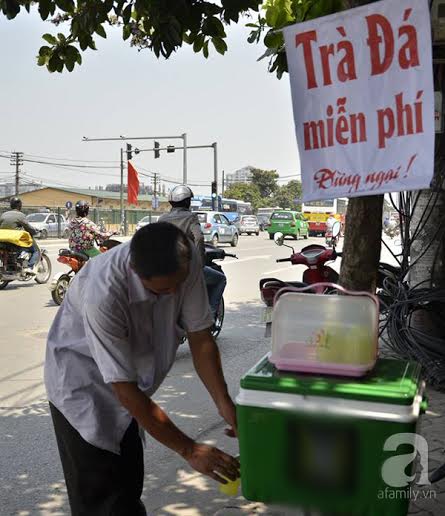 trà đá miễn phí