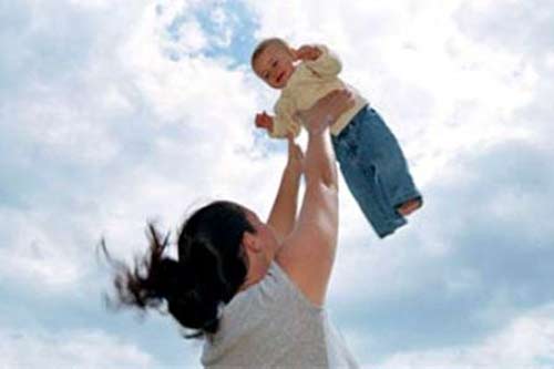 4 kiểu người bạn kh&ocirc;ng hề muốn gặp khi mới sinh b&eacute; 2