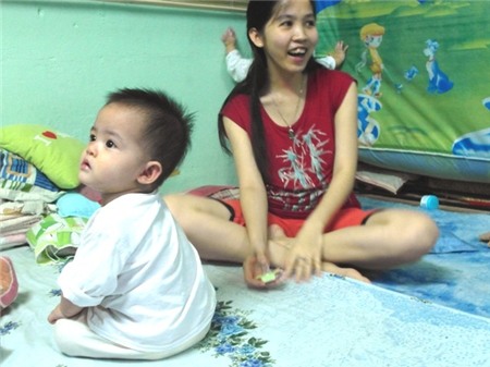 Ghé thăm bà mẹ sinh 5 đầu tiên tại Việt Nam 13