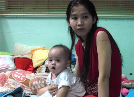 Ghé thăm bà mẹ sinh 5 đầu tiên tại Việt Nam 3