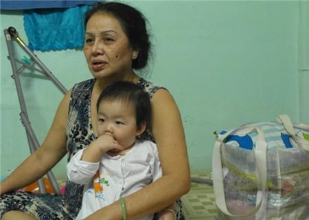 Ghé thăm bà mẹ sinh 5 đầu tiên tại Việt Nam 5