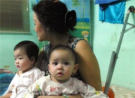 Ghé thăm bà mẹ sinh 5 đầu tiên tại Việt Nam 6