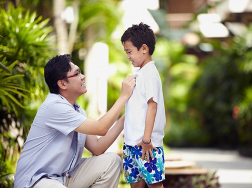 5 lời khuy&ecirc;n nu&ocirc;i dạy b&eacute; trai th&agrave;nh người lịch thiệp 1