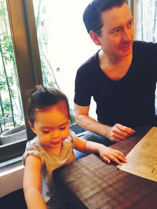 con g&aacute;i Đoan Trang