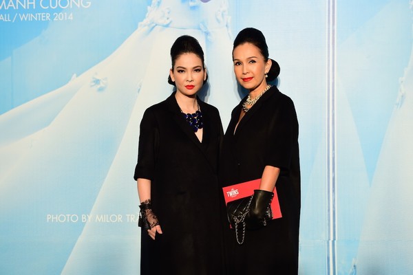 H&agrave; Tăng mặc v&aacute;y rộng che bụng bầu, Linh Nga xinh như c&ocirc;ng ch&uacute;a tại show Đỗ Mạnh Cường 10