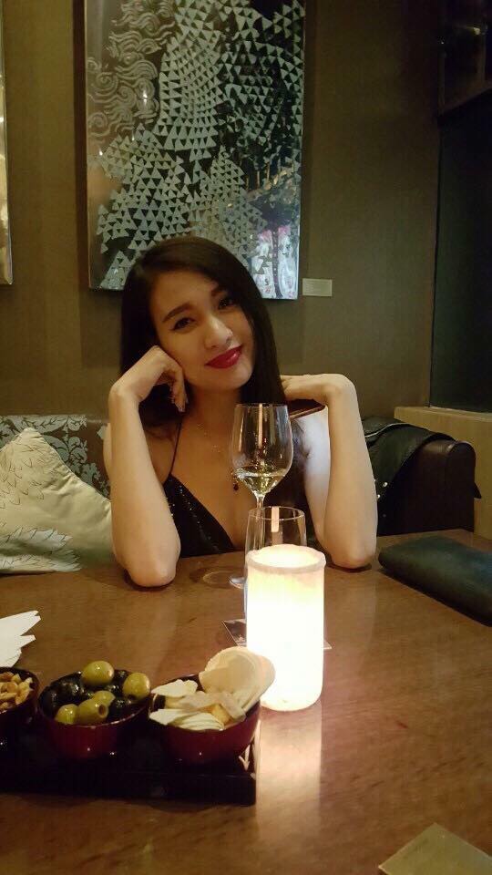 khoe bàn trang điểm  khoe bàn trang điểm 