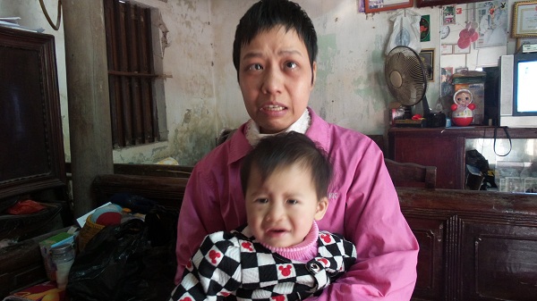 Hà Nội: Người mẹ hy sinh đôi mắt để đổi mạng sống cho con 2