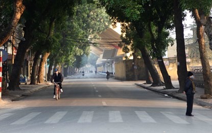 Hà Nội, Sài Gòn bình yên sáng đầu năm 2