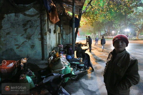 Hà Nội: Cháy nhà ngay trung tâm khu vực Bờ Hồ trong đêm 8