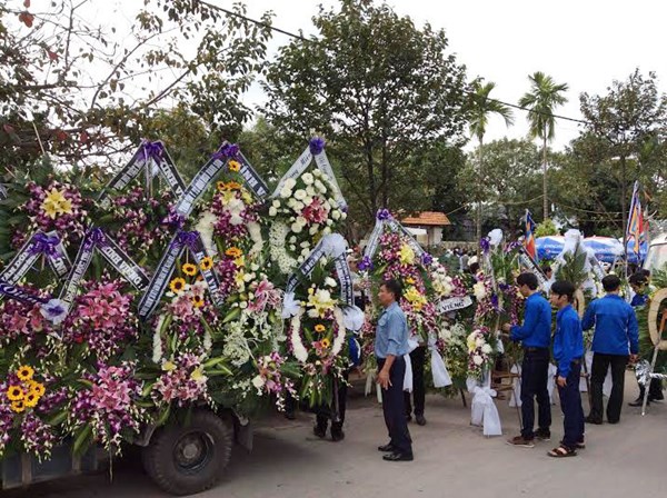 Hàng nghìn người đưa tiễn ông Nguyễn Bá Thanh 1