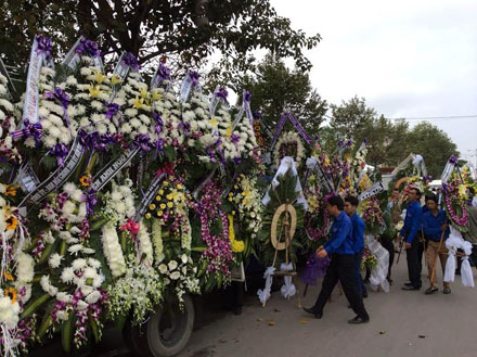 Hàng nghìn người đưa tiễn ông Nguyễn Bá Thanh 2