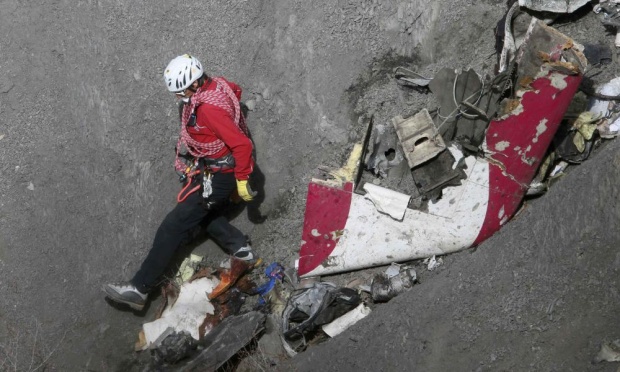 xác định DNA nạn nhân tai nạn máy bay Germanwings