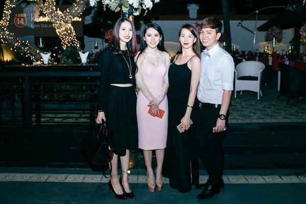 Vân Shi mặc váy giống Hồ Ngọc Hà, chi hơn 400 triệu tổ chức sinh nhật 18 tuổi 7
