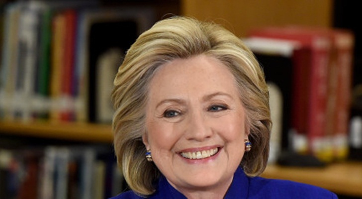 Mỹ sẽ công bố một phần trong số 55.000 trang email của bà Hillary Clinton