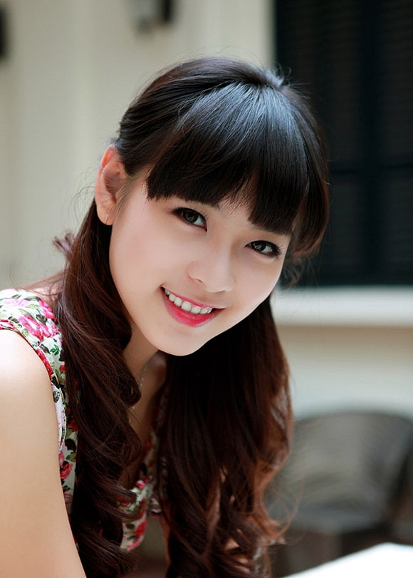Ngắm những nữ MC truyền hình từng là hotgirl từ các cuộc thi sắc đẹp 17 Ngắm những nữ MC truyền hình từng là hotgirl từ các cuộc thi sắc đẹp 17