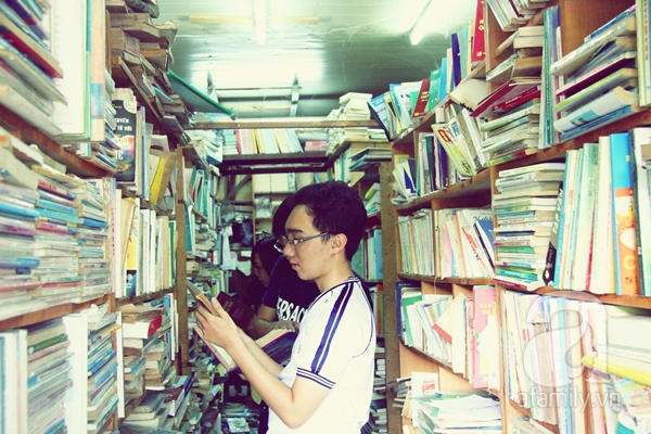 cộng đồng mạng nỗ lực cứu tiệm sách cũ đang thanh lý_5