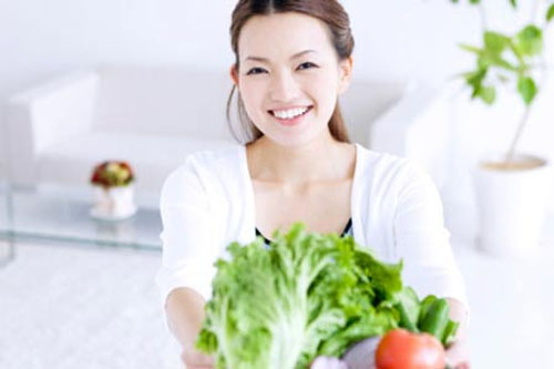 Mách chị em 5 cách đơn giản để luôn khỏe đẹp trong mùa hè 1 Mách chị em 5 cách đơn giản để luôn khỏe đẹp trong mùa hè 1