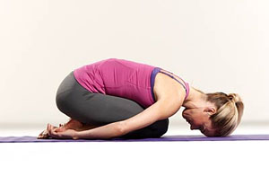 3 động tác yoga có tác dụng giảm đau, đẩy lùi lo âu 1