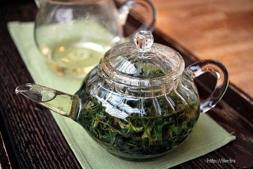 Lợi ích sức khỏe của trà ngải cứu 1