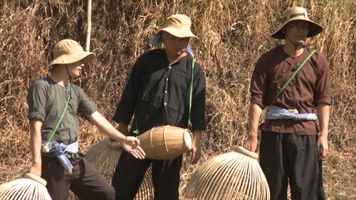 Những thử thách 