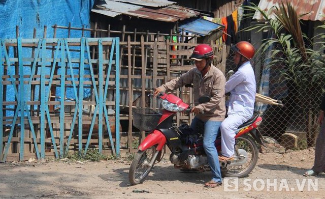 Cuộc sống hiện tại của gia đình bé trai bị văng khỏi bụng mẹ 2