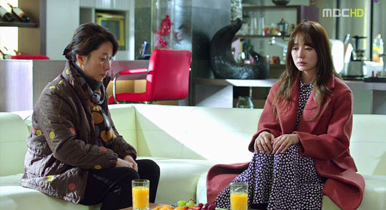 Cận cảnh style của Yoon Eun Hye trong phim hot 