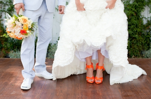 Phá cách với giày color block cho cô dâu thích nổi bật 15
