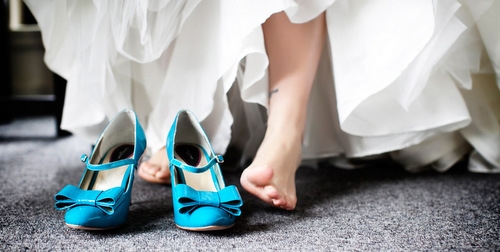 Phá cách với giày color block cho cô dâu thích nổi bật 20