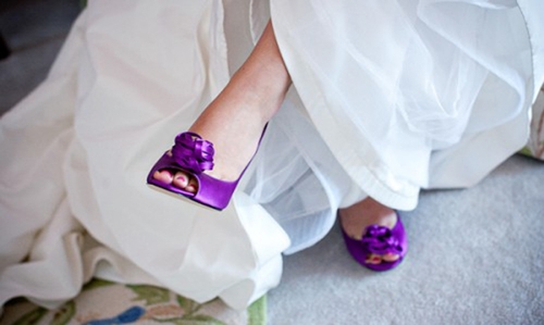 Phá cách với giày color block cho cô dâu thích nổi bật 28