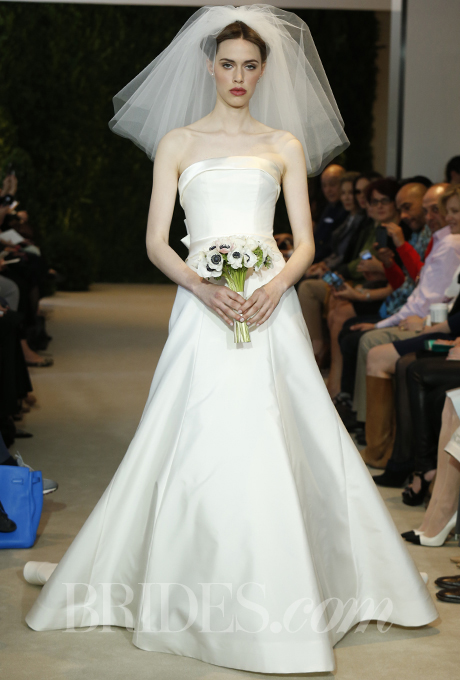 Những xu hướng váy cưới mới nhất tại Tuần lễ thời trang 2014 3