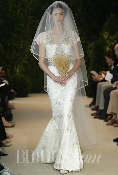 Những xu hướng váy cưới mới nhất tại Tuần lễ thời trang 2014 14