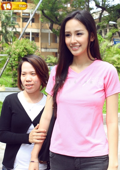 Đẹp - xấu phong cách ngày thường của Hoa hậu/Á hậu Việt 40 Đẹp - xấu phong cách ngày thường của Hoa hậu/Á hậu Việt 40