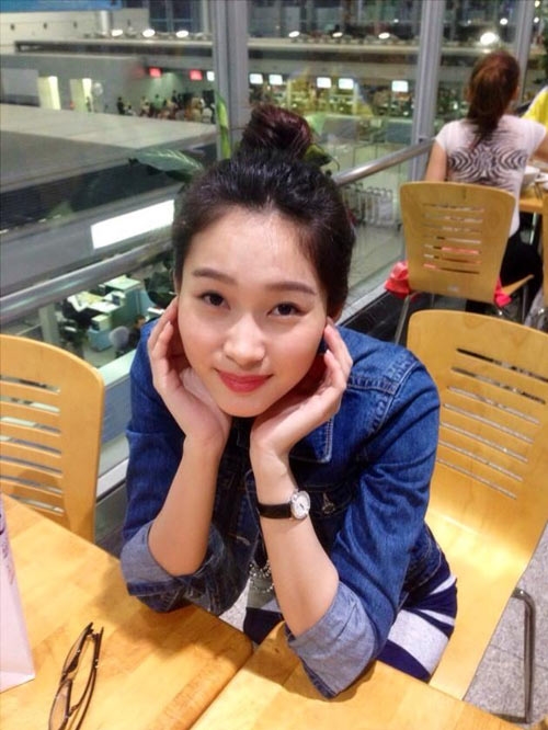 Đẹp - xấu phong cách ngày thường của Hoa hậu/Á hậu Việt 54 Đẹp - xấu phong cách ngày thường của Hoa hậu/Á hậu Việt 54