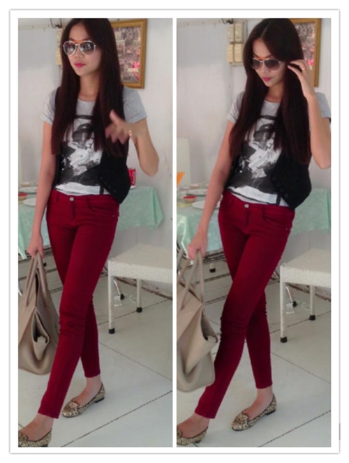 Thanh Hằng, Ngọc Trinh vẫn phong cách với street style đen-trắng 2 Thanh Hằng, Ngọc Trinh vẫn phong cách với street style đen-trắng 2