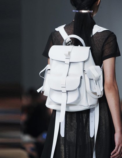 7 xu hướng túi nổi bật tại Tuần lễ thời trang Xuân/Hè 2014 16