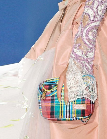 7 xu hướng túi nổi bật tại Tuần lễ thời trang Xuân/Hè 2014 27