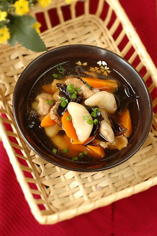 Canh thịt nạc nấu củ ấu đậm đà lạ miệng 9 Canh thịt nạc nấu củ ấu đậm đà lạ miệng 9