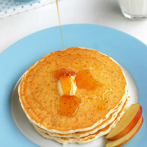 Làm bánh pancake xốp mềm mà không cần đến trứng! 12