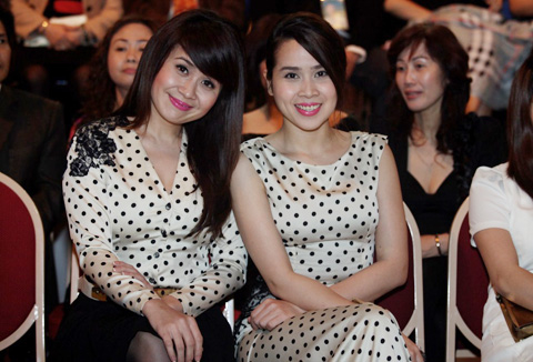 Những cặp chị em xinh đẹp nổi tiếng của showbiz Việt 18