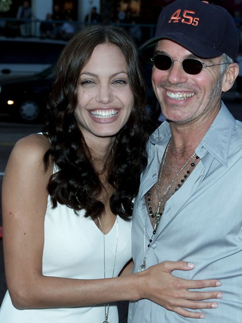 Angelina Jolie - Từ cô gái Angelina Jolie - Từ cô gái