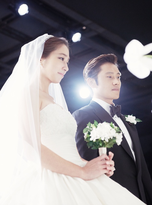 Khung cảnh lễ cưới lộng lẫy của Lee Byung Hun 4