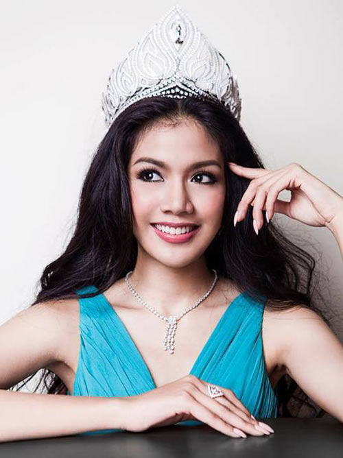 Hoa hậu Thái Lan - Cô gái có nụ cười tươi sáng như Trương Thị May 4
