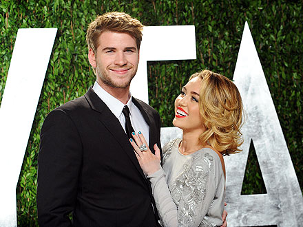 Cựu hôn phu lo lắng khi Miley Cyrus nhập viện 2