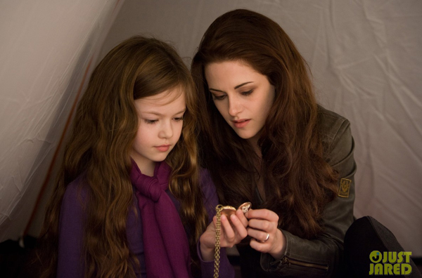 Cân đo 2 cô nàng siêu "hot": Katniss (Hunger Games) vs. Bella (Twilight) 9