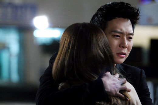 Yoon Eun Hye, Park Yoochun ôm nhau khóc ngất 1