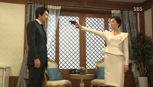 Phim của Kwon Sang Woo, Soo Ae khởi đầu ấn tượng 1
