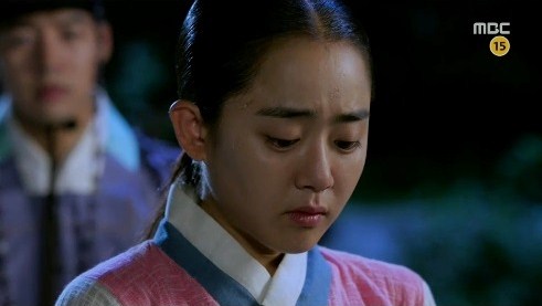 Moon Geun Young bị mù tạm thời 3