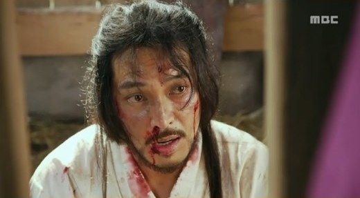 Moon Geun Young sụp đổ khi biết kẻ th&ugrave; l&agrave; cha ruột 1
